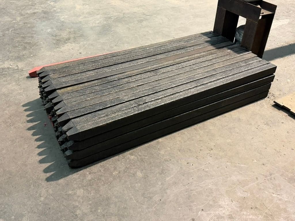 Outdoor plastic lumber deck